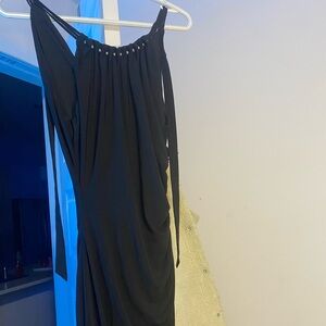 Le château black dress